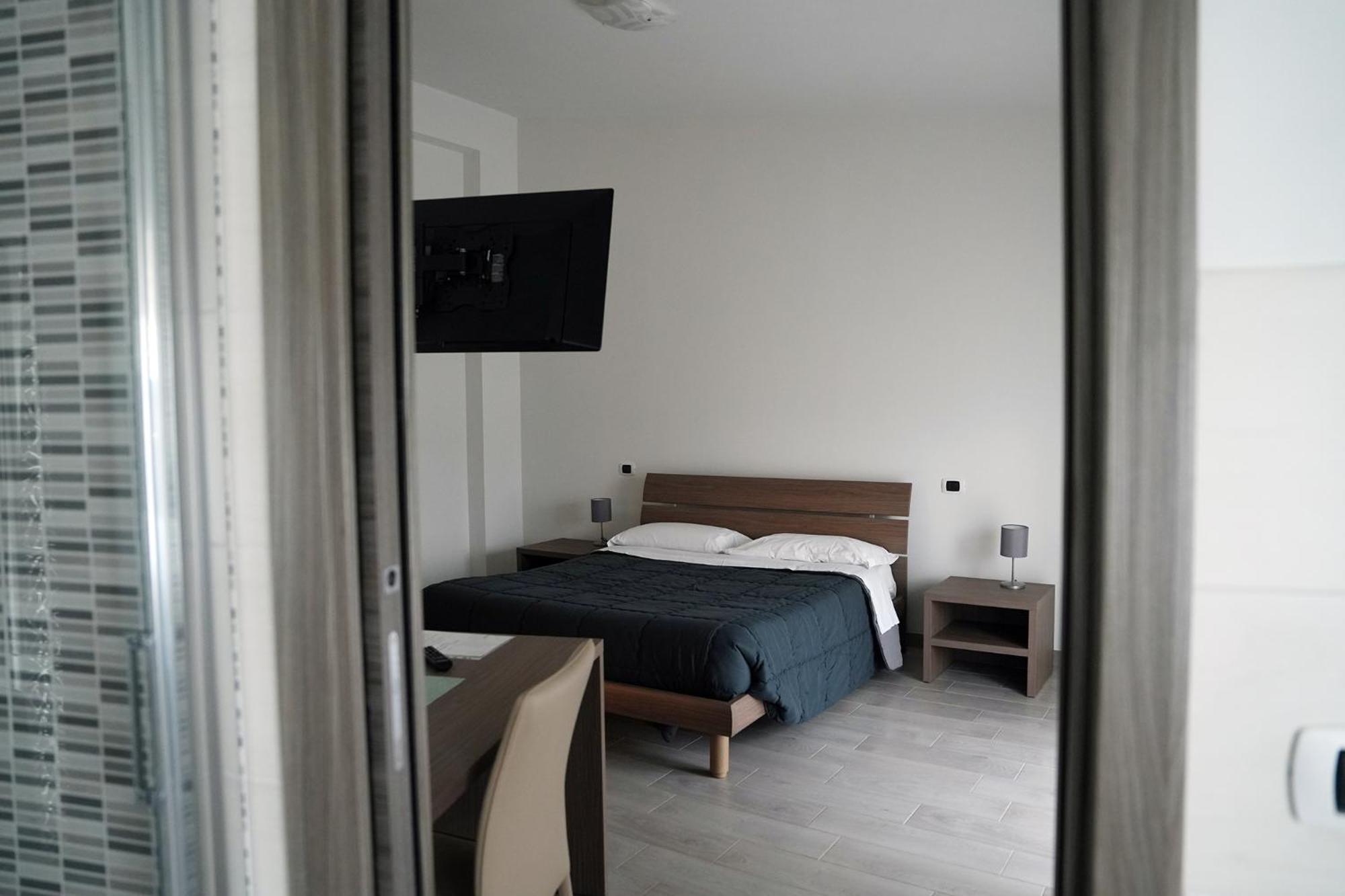 B&B Arco Dei Sogni Челано Екстериор снимка
